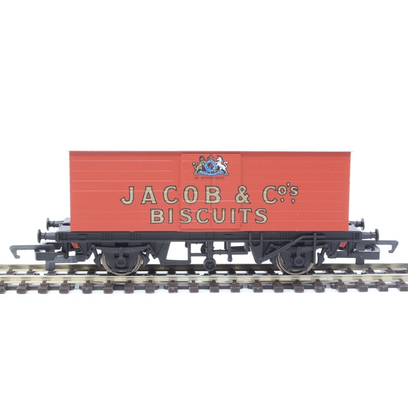 Hornby HO/OO  Jacob & Co Biscuits 20T Closed wagon