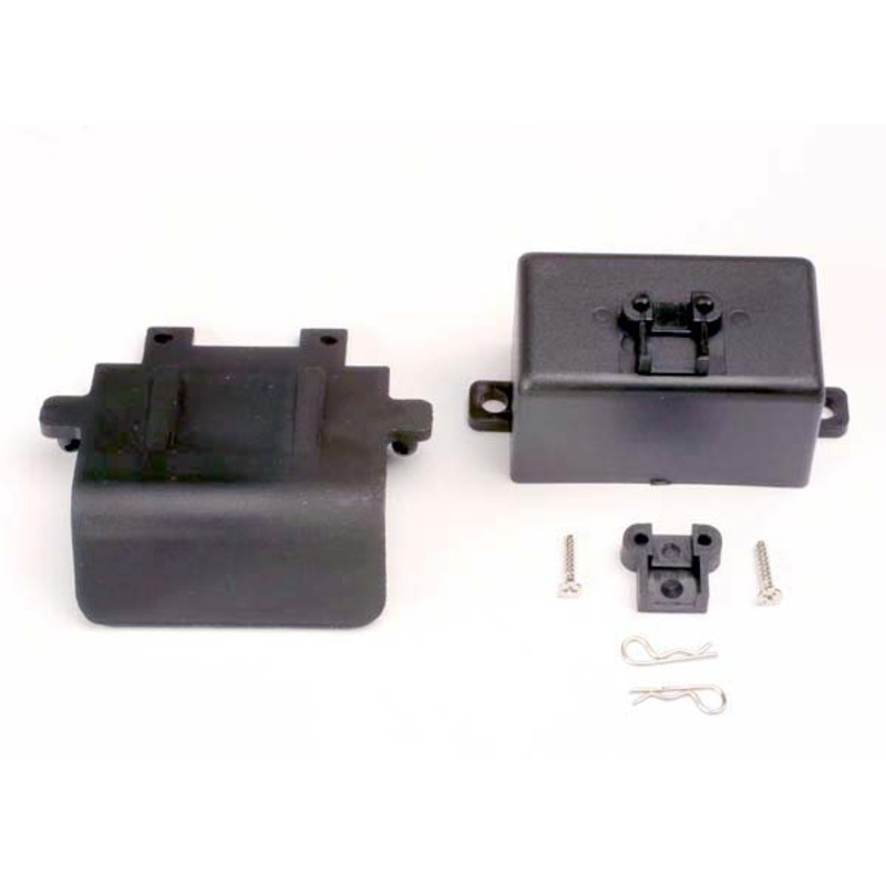 Traxxas 4132 - Bumper (rear)/ battery bo