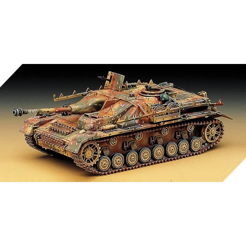 Academy 1:35 German Sturmgeschutz IV 75mm
