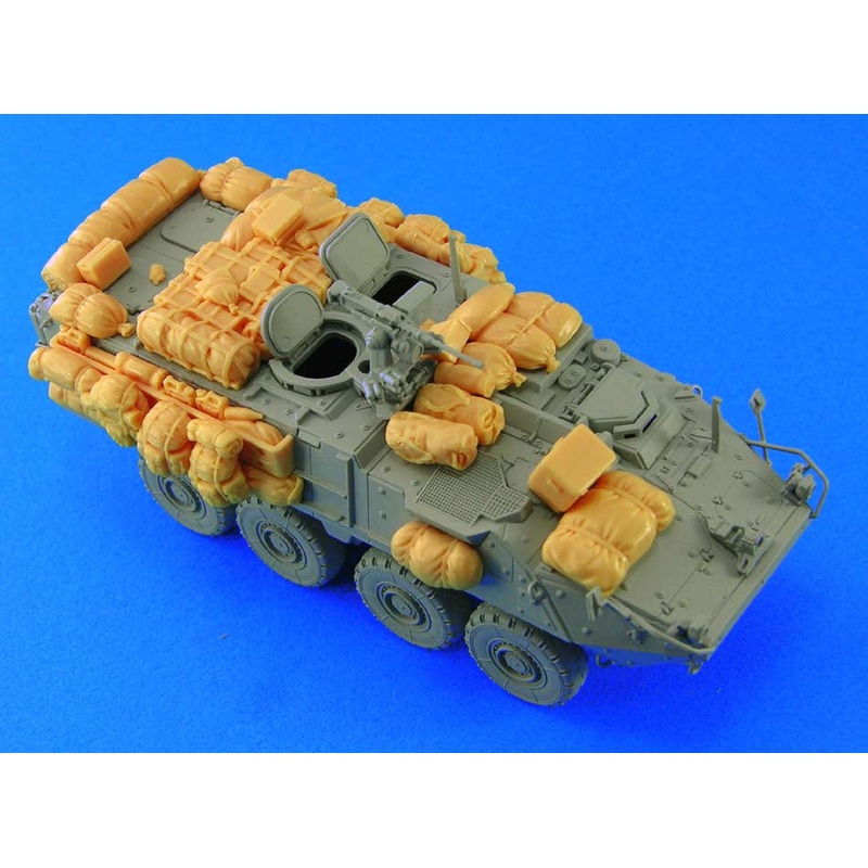 Legend 1:72 Stryker Stowage Resin Set