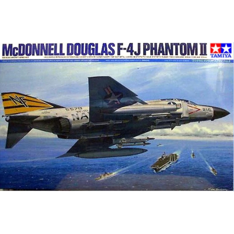 Tamiya 1:32 Douglas F-4J Phantom II US Navy
