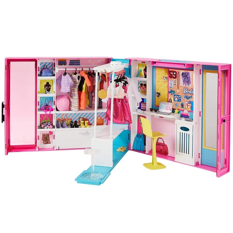 Barbie Dream Closet with 30+ Pieces Pink