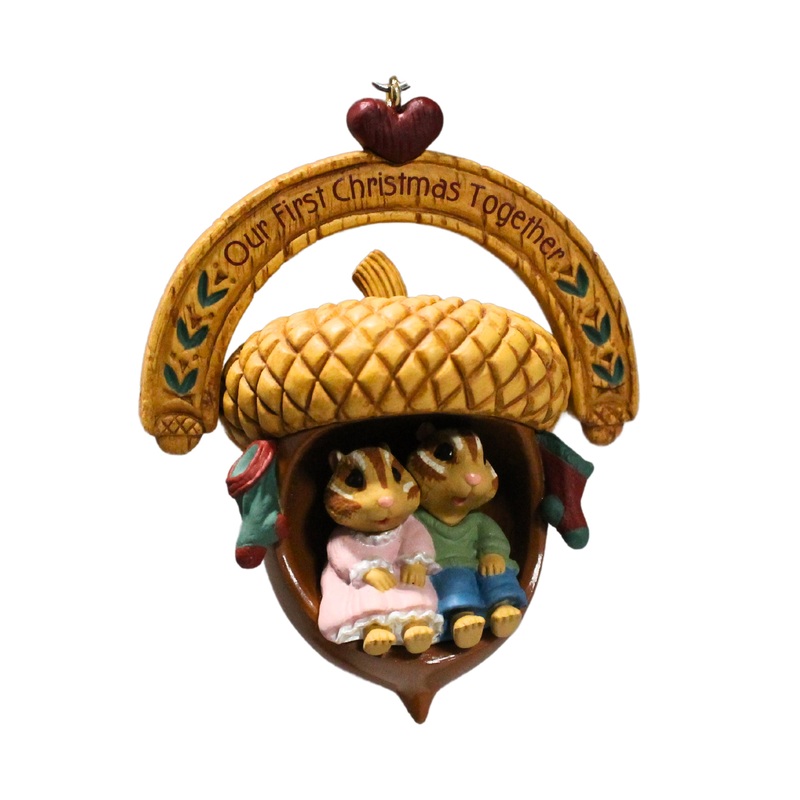 Hallmark Ornament: 1997 Our First Christmas Together | QX6465