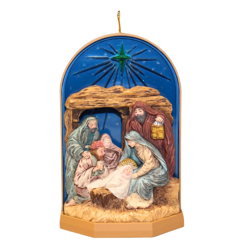 Hallmark Ornament: 1996 Let Us Adore Him | QLX7381
