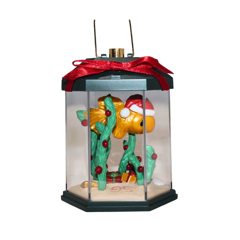 Hallmark Ornament: 1995 Holiday Swim | QLX7319