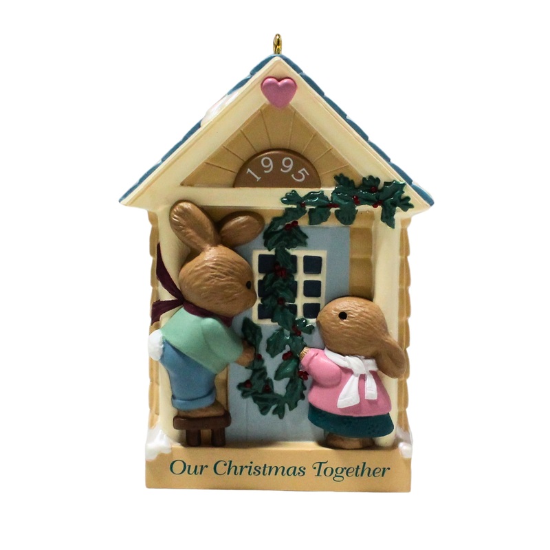 Hallmark Ornament: 1995 Our Christmas Together | QX5809