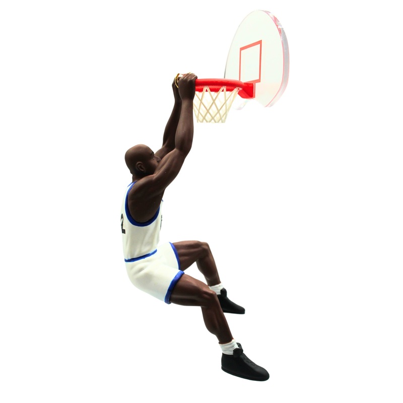 Hallmark Ornament: 1995 Shaquille O'Neal | QXI5517