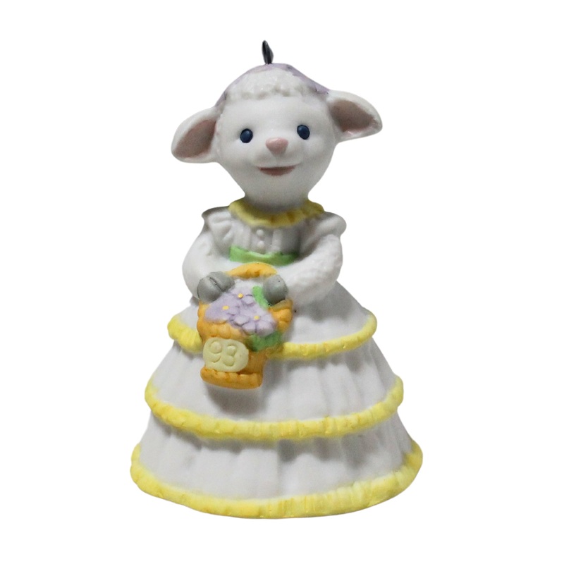 Hallmark Ornament: 1993 Lovely Lamb | QEO8372