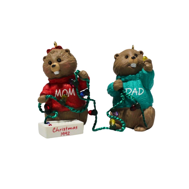 Hallmark Ornament: 1992 Mom and Dad | QX4671
