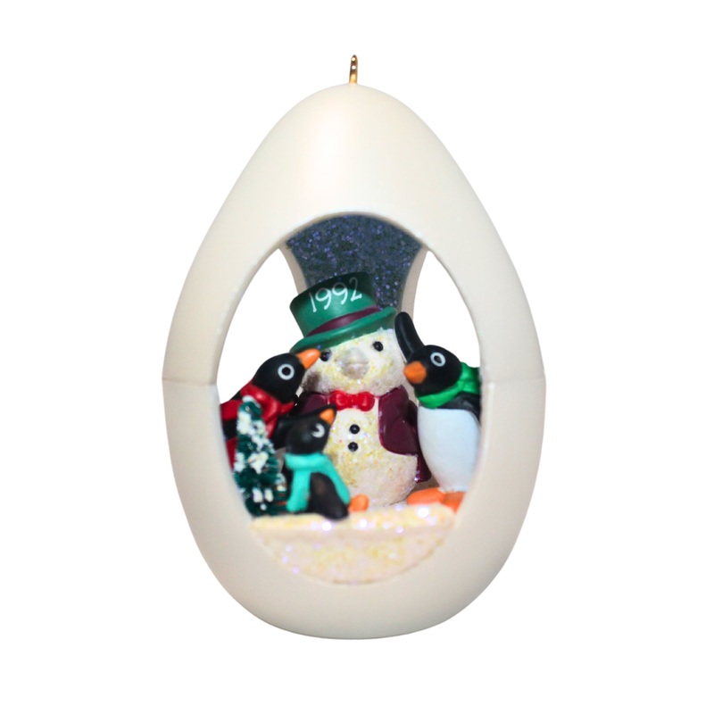 Hallmark Ornament: 1992 Winter Surprise | QX4271