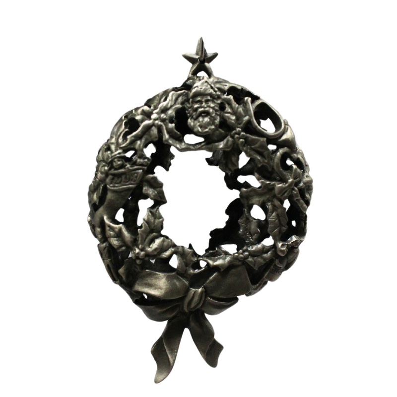 Hallmark Ornament: 1993 Glowing Pewter Wreath  | QX5302
