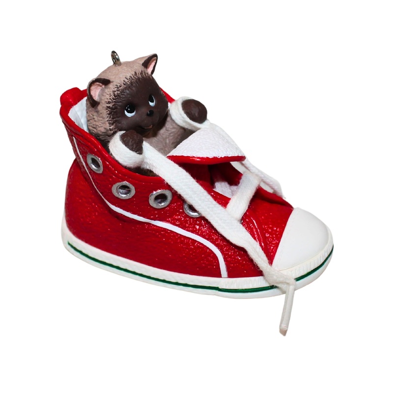 Hallmark Ornament: 1993 High Top-purr | QX5332