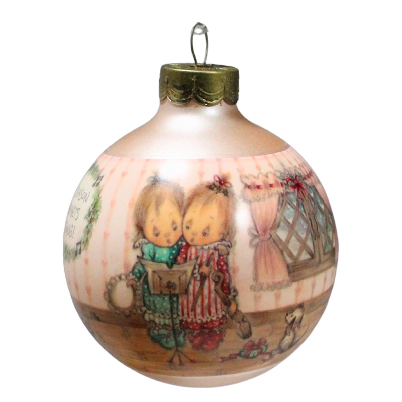 Hallmark Ornament: 1990 Betsey Clark: Home For Christmas | QX2033