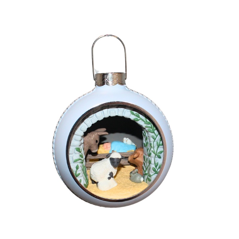 Hallmark Ornament: 1990 Blessings of Love | QLX736