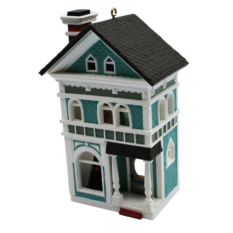 Hallmark Ornament: 1990 Holiday Home | QX4696