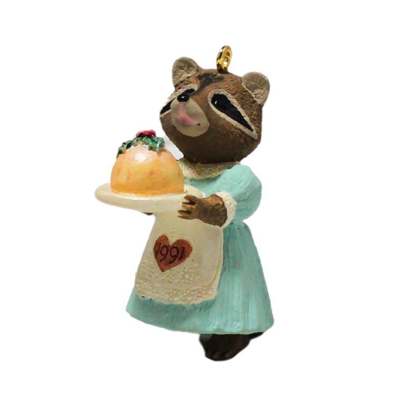 Hallmark Ornament: 1991 Plum Delighted | QX4977