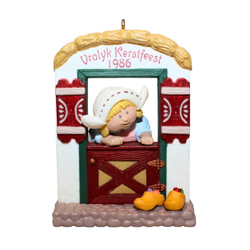 Hallmark Ornament: 1986 Windows of the World  | QX4083