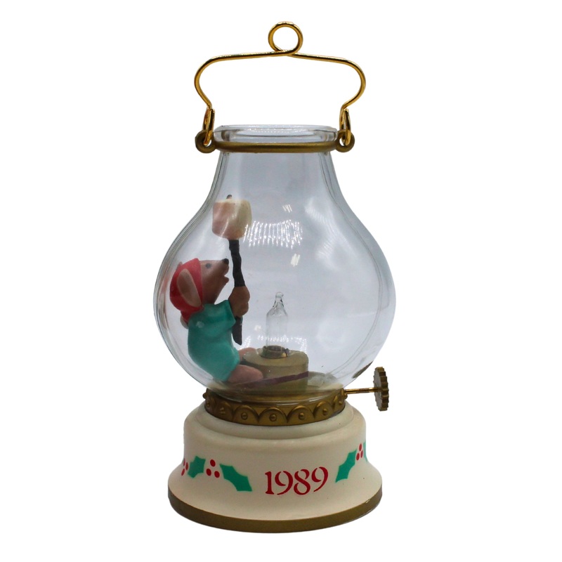 Hallmark Ornament: 1989 Chris Mouse Cookout | QLX7225
