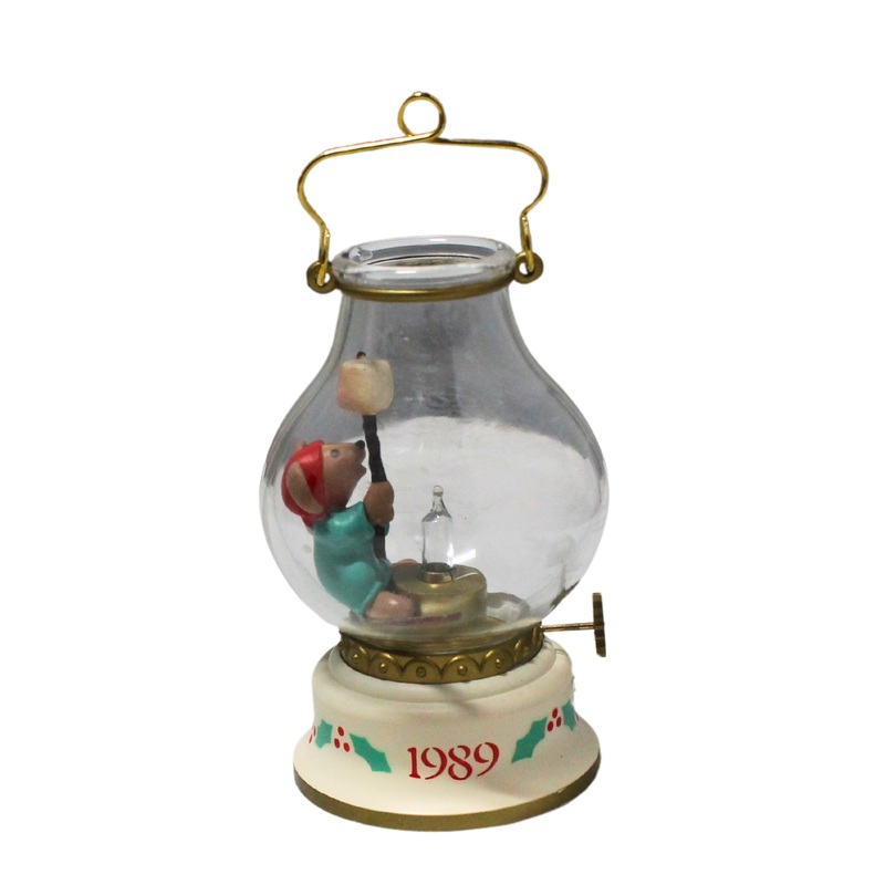 Hallmark Ornament: 1989 Chris Mouse Cookout | QLX7225U