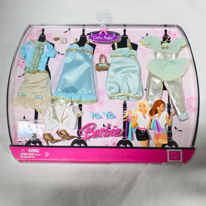 Barbie Fashions Girls Night, Blue