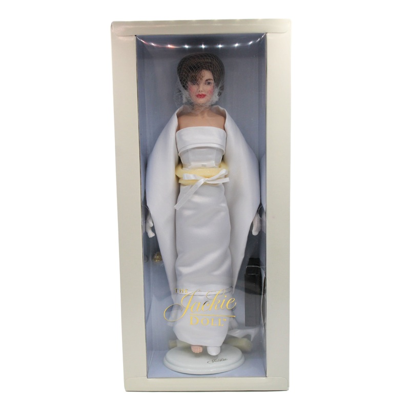 Franklin Mint Jackie Kennedy Doll - White Satin Gown