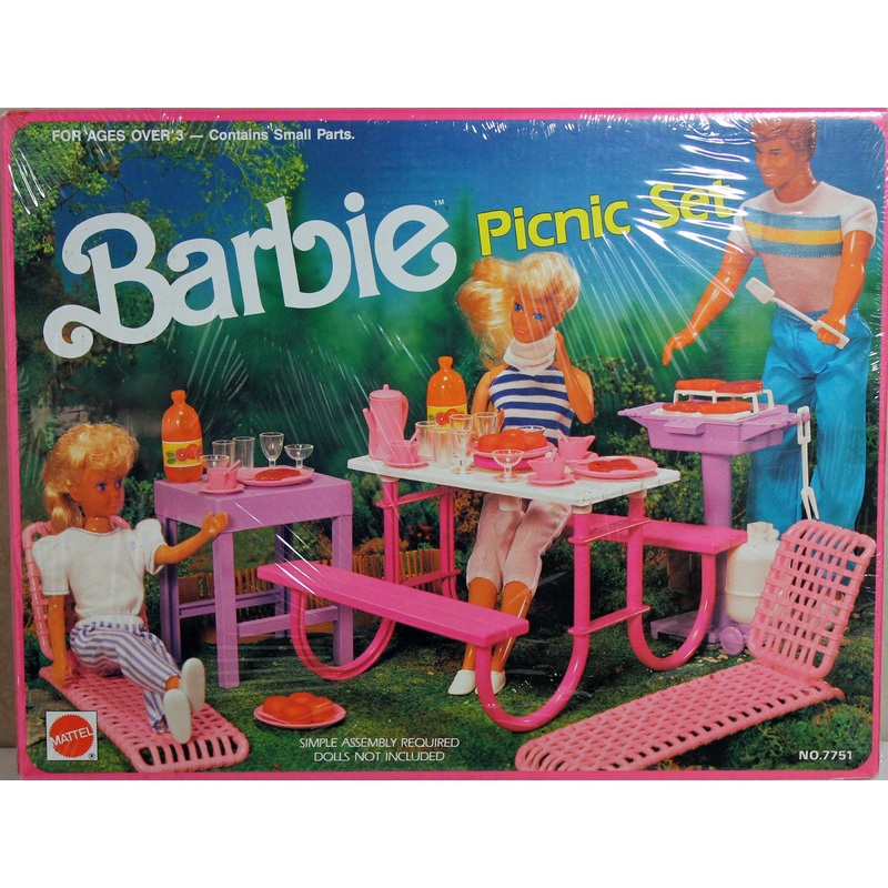 1986 Barbie Picnic Set Barbie (7751)