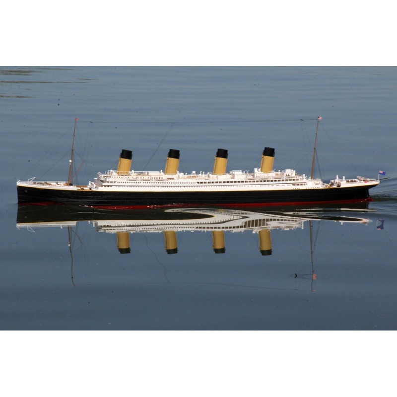 Bancroft RMS Titanic 1/200 Scale 1360mm (53.5") British Liner - RTR