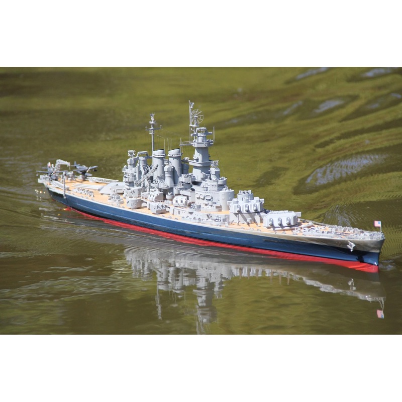 Bancroft USS North Carolina 1/200 Scale 1100mm (42.9") US Battleship - RTR