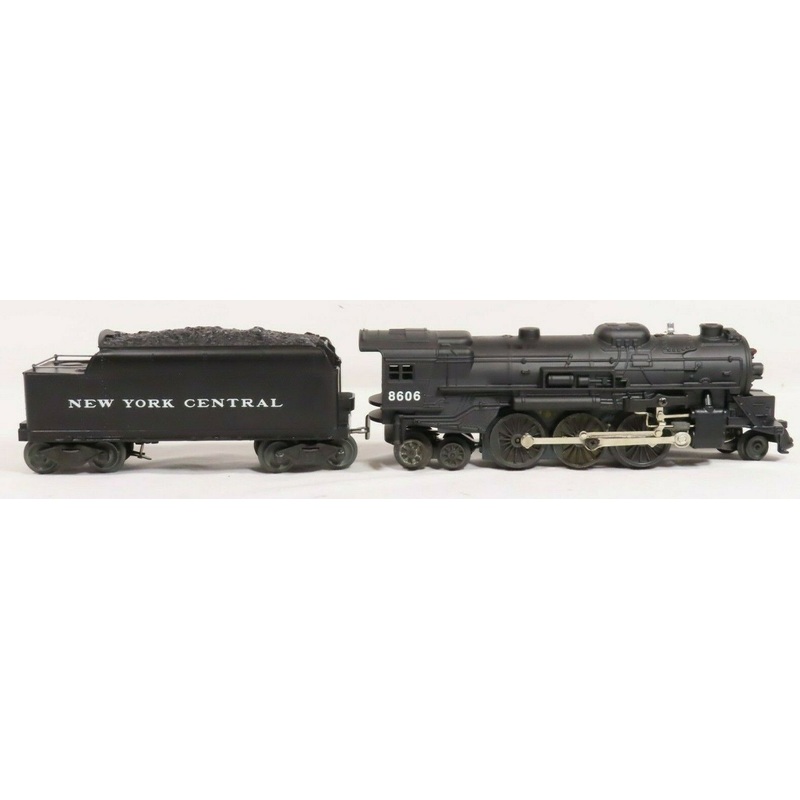 Lionel 6-18606 O Gauge 2-6-4 Steam Locomotive and Tender New York Central 8606 - NOS