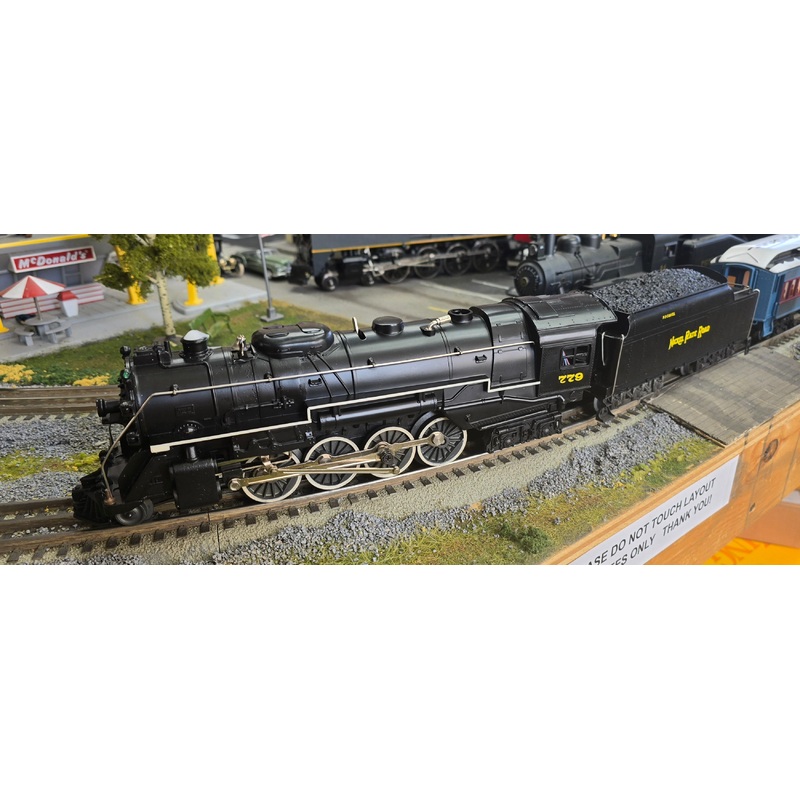 Lionel 6-8215 2-8-4 Berkshire Die Cast Steam Locomotive Nickel Plate Road NKP 779 - NOS